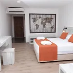 Club Turtas Konaklı