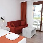 Club Turtas Rezort 4*