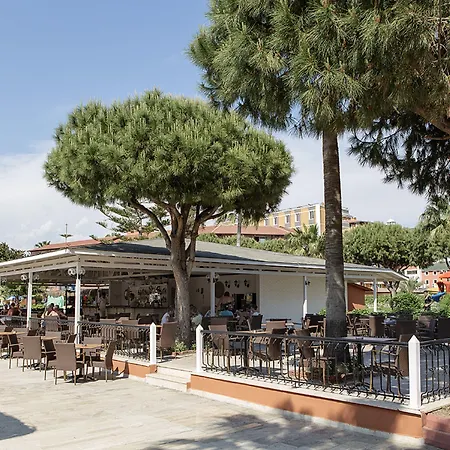 Rezort Club Turtas Konaklı