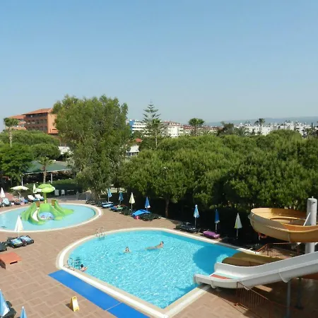 Club Turtas Rezort Konaklı