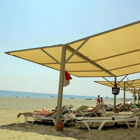 منتجع كلوب تورتاس بيتش - الشامل كليًا 4*