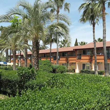 Club Turtas 4* Konaklı