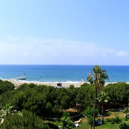 كلوب تورتاس بيتش - الشامل كليًا 4*