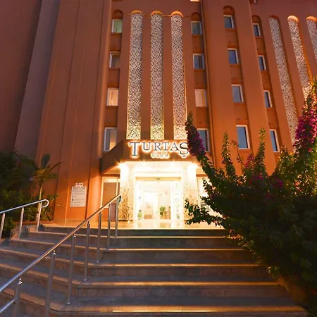 كلوب تورتاس بيتش - الشامل كليًا منتجع كوناكلي