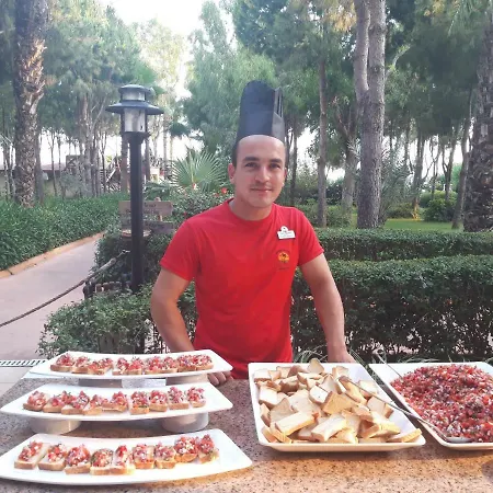 منتجع كلوب تورتاس بيتش - الشامل كليًا