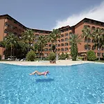 Club Turtas 4* Konaklı