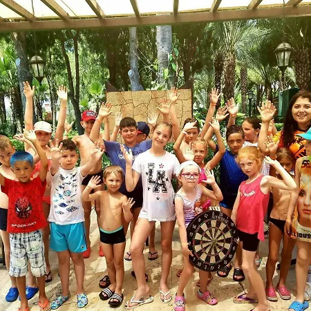 Ośrodek wypoczynkowy Club Turtas 4*